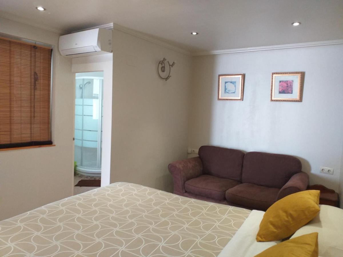 Malaga Ensuites City Centre Zewnętrze zdjęcie